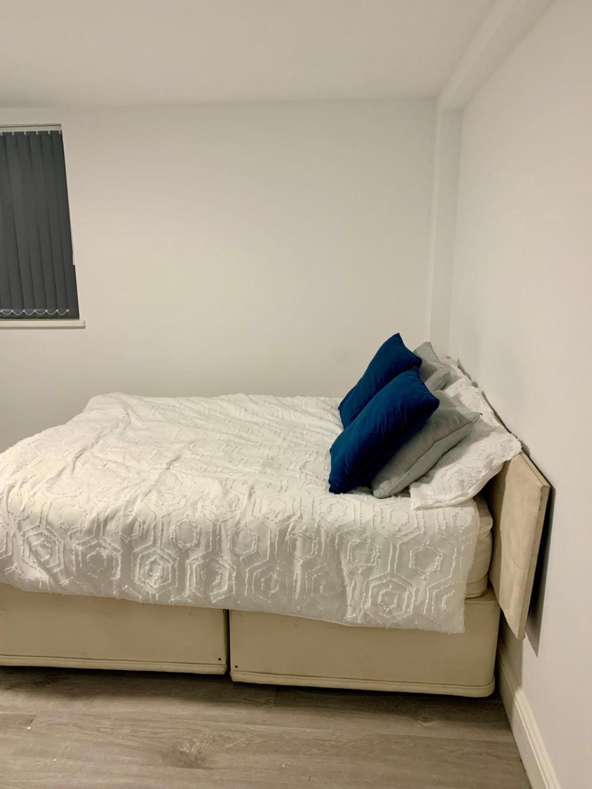 M4M Rooms- Ng8 5Np Room 1 Nottingham Exteriör bild